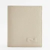 Bi-fold wallet